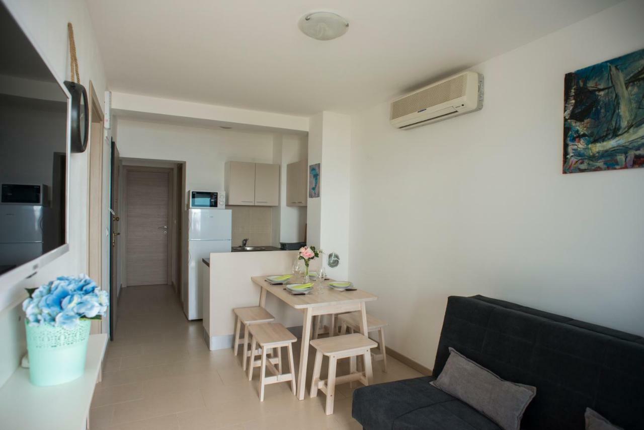 Apartments Svijet Mora 2 Povljana Luaran gambar