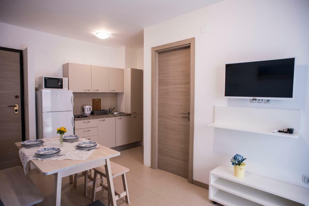 Apartments Svijet Mora 2 Povljana Luaran gambar