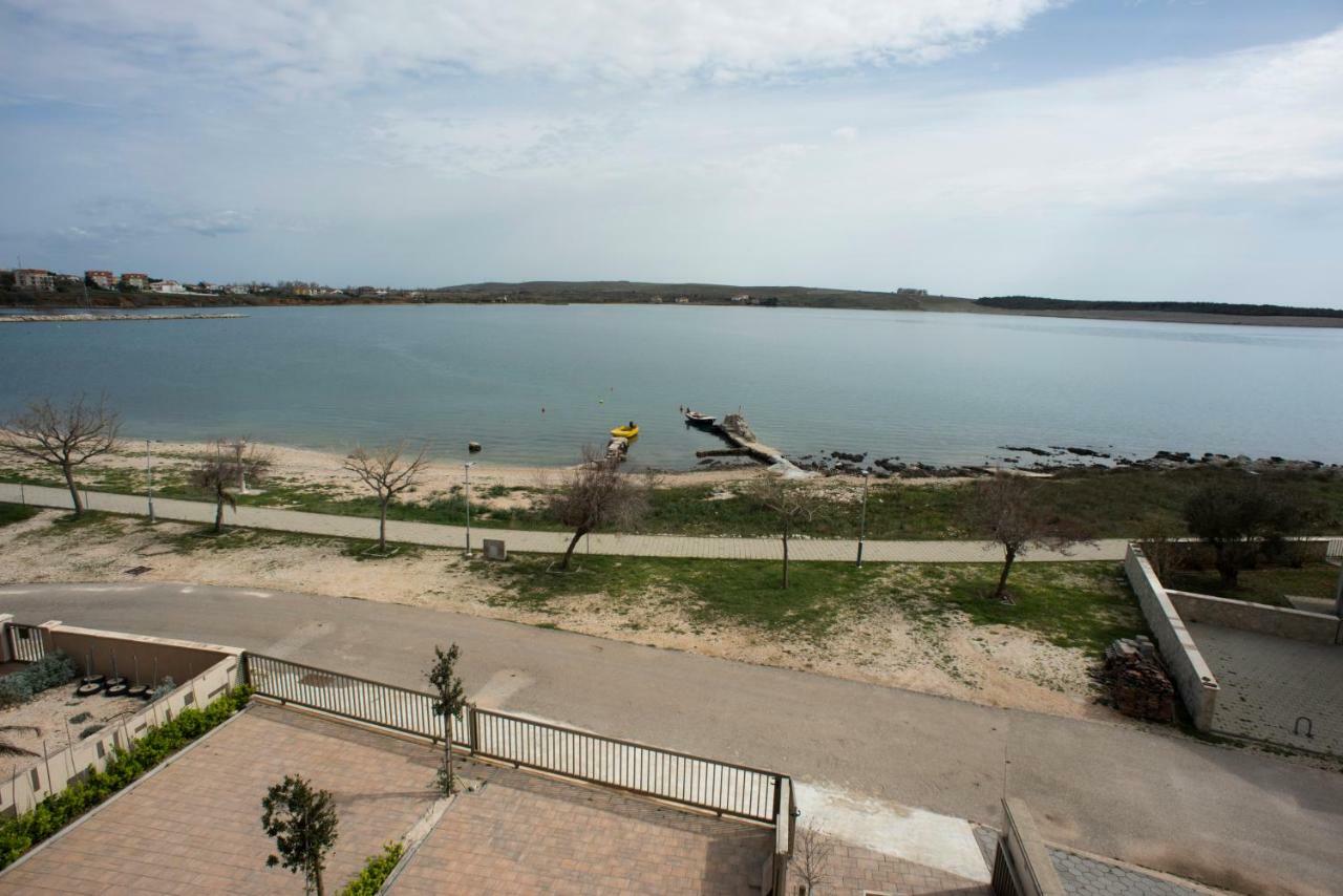 Apartments Svijet Mora 2 Povljana Luaran gambar