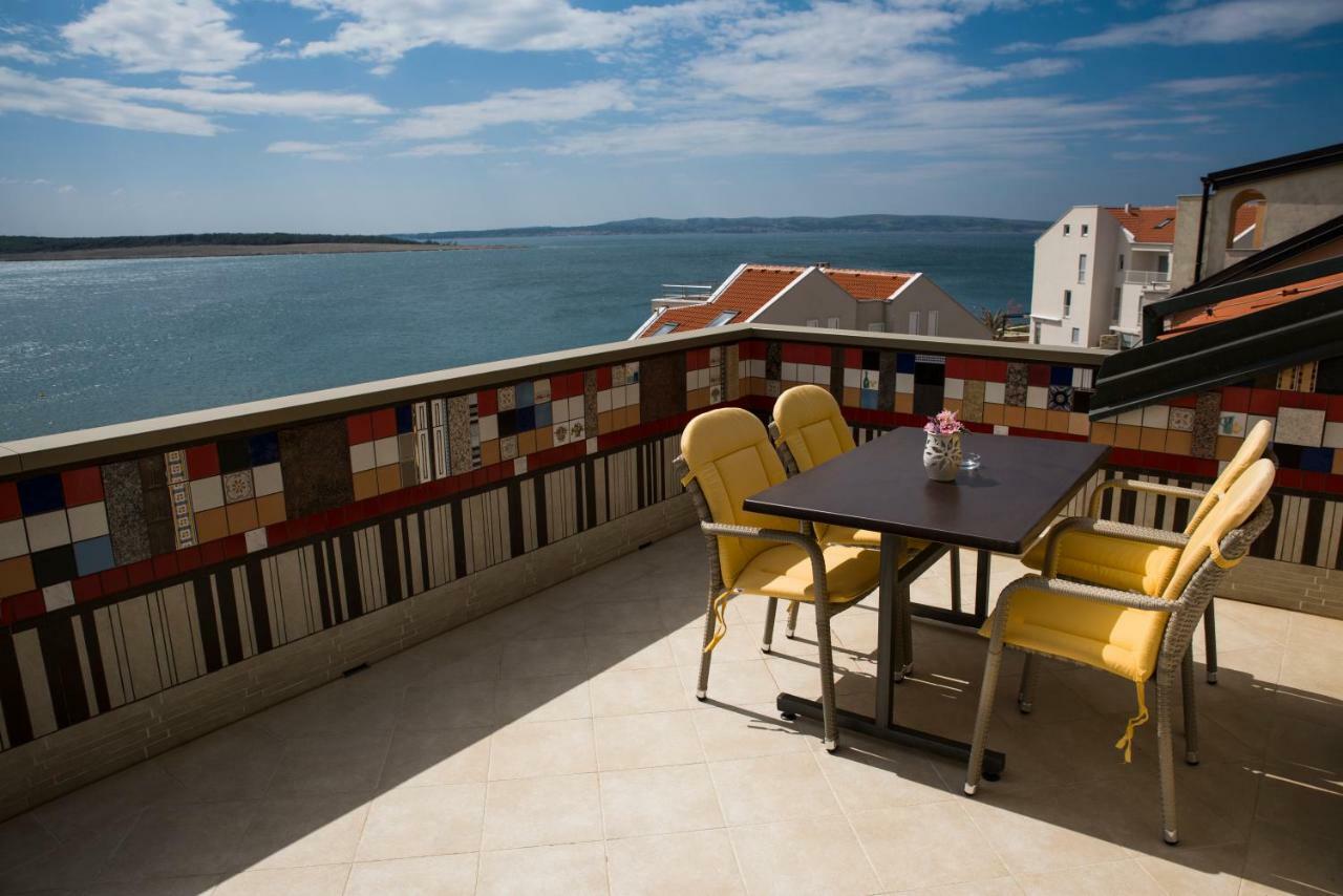Apartments Svijet Mora 2 Povljana Luaran gambar